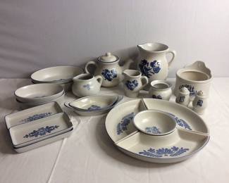 Pfaltzgraff Yorktowne Serving Accessories
