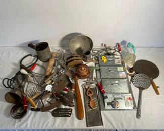 Antique Kitchen Utensils
