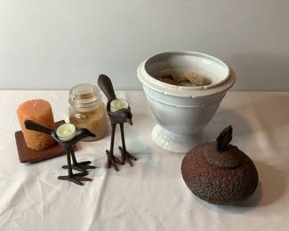  Decorative Knick Knacks