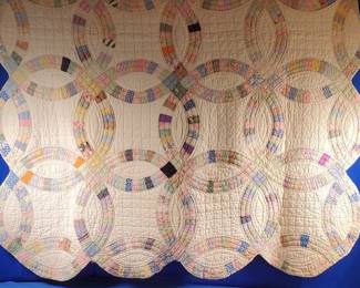 Vintage Double Wedding Ring Quilt