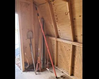 Post Hole Diggers, Telescoping Lopper, T-Posts & More (LPO)