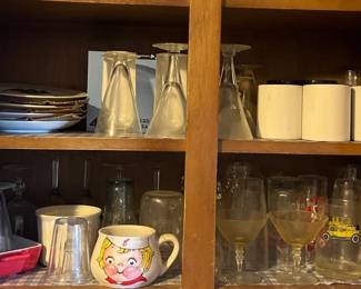 Kitchen Cabinet Cleanout (LPO)