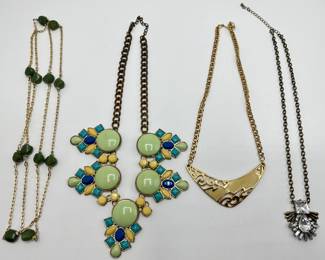 4 Necklaces
Lot #: 132
