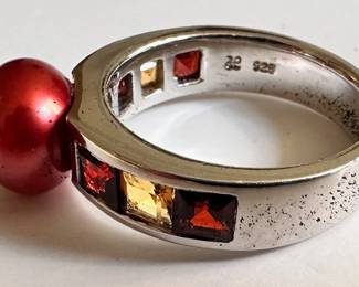 New 925 Sterling Silver Ring With Fresh Water Pearl, Garnets & Citrine By Honora, Size 7
Lot #: 79