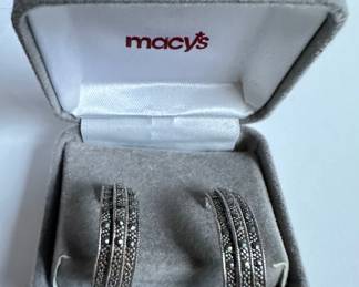 Vintage New In Box 925 Sterling Silver Marcasite Earrings
Lot #: 42