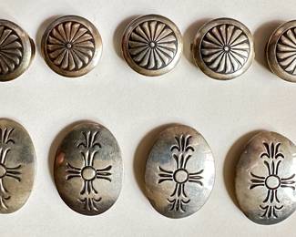 
9 Sterling Silver Button Covers
Lot #: 112