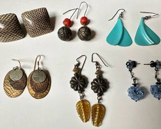 6 Pairs Vintage Earrings
Lot #: 106