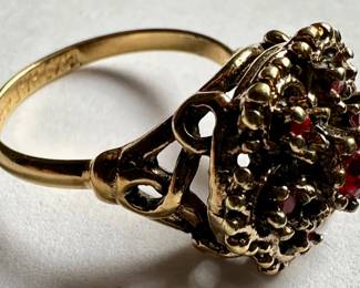Vintage 18 Karat Gold & Red Stone Ring, Size 6.5
Lot #: 20
