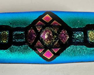 Susan Card Dichrolux Glass Stud Earrings & Pendant/pin
Lot #: 9