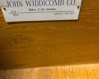 Manufactures Label in Each Piece