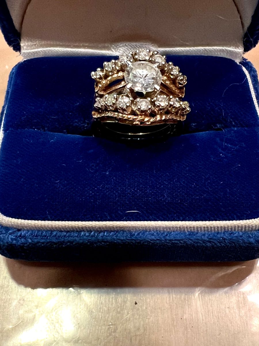 Middlesex Estate Sale GOLD JEWELRY Collectibles starts on 12/16/2023