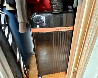 Hartman spinner suitcase.