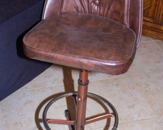 Leather bar stool (x2)
