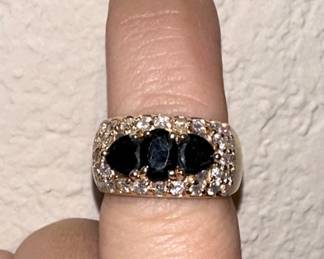 Sapphire & Diamond Ring in 14K gold