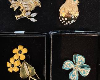 Vintage Brooches