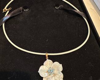 Mother of Pearl Necklace