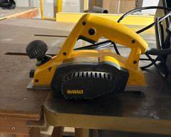 DeWalt DW680K Electric Hand Planer
