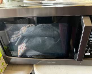  Toshiba microwave oven