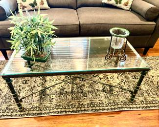 Metal base coffee table