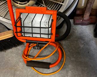 Handheld, electrical, portable, halogen light