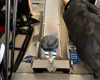 Wheel Truning Stand