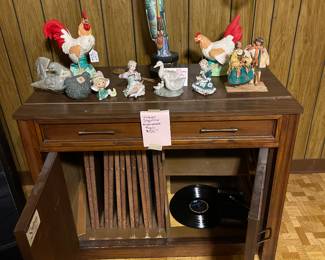 Saginaw expandable table