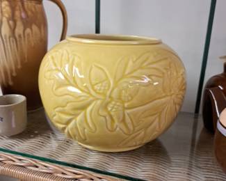 Red Wing pinecone planter