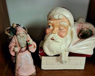 Much vintage Santa's