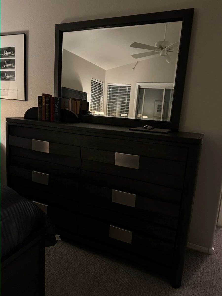 Famous Photographer Black 'n White Estate Sale starts on 12/8/2023