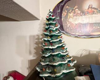 Yeah, yeah, yeah!!! Just in time for Christmas! Nice shape too, just dusty. 
No extra charge for the authentic dust.