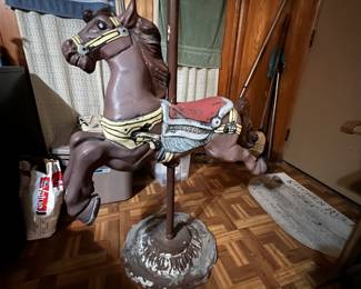 I think this is aluminum… not sure though.  Really didn’t have much time to examine it.