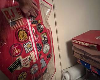 Yes, the Stetson is in the box!