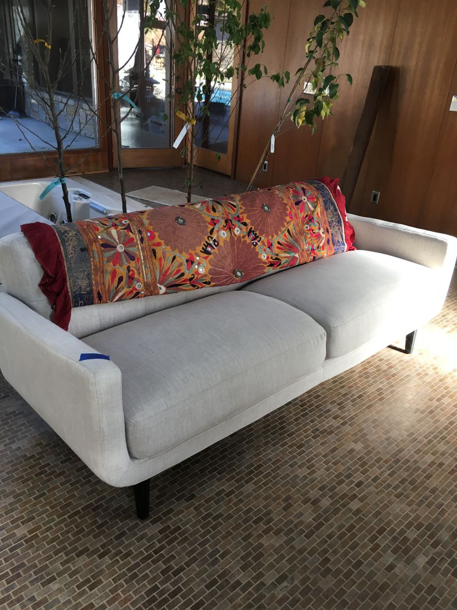 Estate Sale in Johnson City, TN starts on 12/8/2023