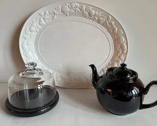 Holiday Serving Lot with GIbson Large Platter