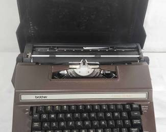 011 Vintage Brother Typewriter