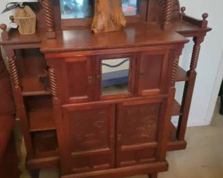 Beautiful  piece  of furniture in great condition