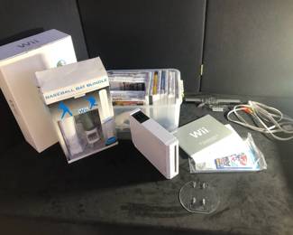 Wii System With Games And Accessories