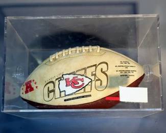 Kansas City Chiefs Limited Edition Football Signed By #88 Tony Gonzalez
