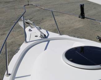 Walk Arounf Bow and Circular Cabin Hatch