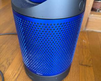 Dyson AM11 Pure Cool Tower Purifier Fan #2
