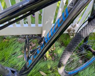 Specialized Rockhopper Comp Trail Bike Bicycle 
