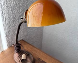 Antique Gooseneck Cat Metal Desk Lamp
