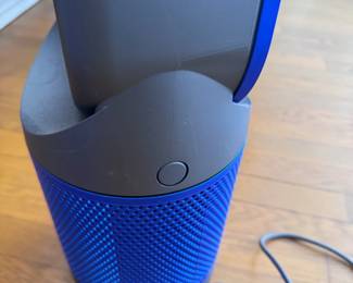 Dyson AM11 Pure Cool Tower Purifier Fan #1
