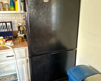 Amana BRF20 Refrigerator
