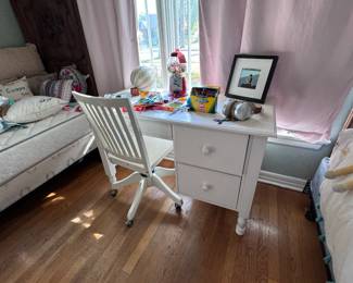 White  Kids Desk & Chair
