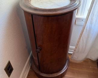 Victorian Mahogany Bedside Cabinet/ Pot Cupboard

