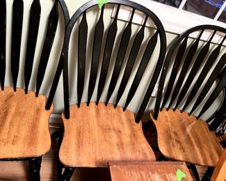 4 Windsor chairs $100