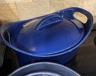 rachel ray baker in blue and pottery barn set of bowls