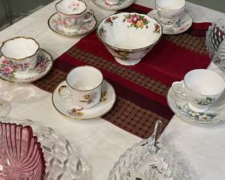 fine bone china tea cups /saucers fostoria and more