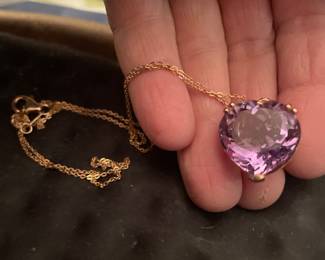 joan rivers pendant purple bling bling baby !